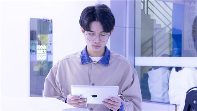 张良杰：人生没有捷径，唯有一步一脚印 