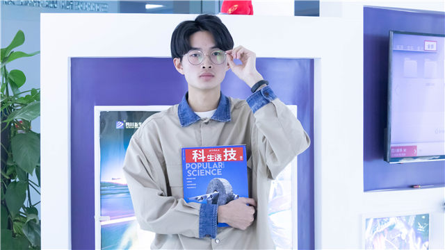 张良杰：人生没有捷径，唯有一步一脚印 