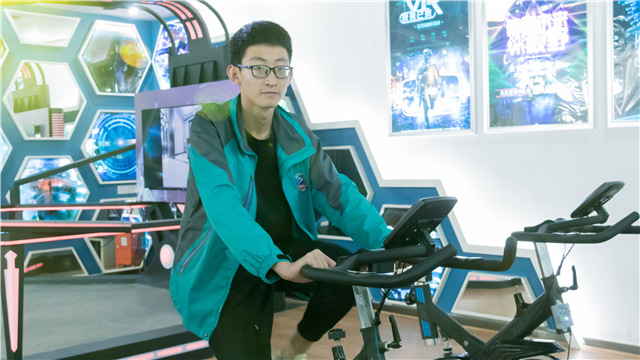 来新华学设计，为梦想加冕