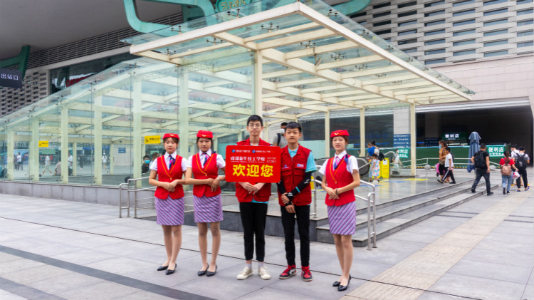 空乘梦,让我们走出青春的蜕变