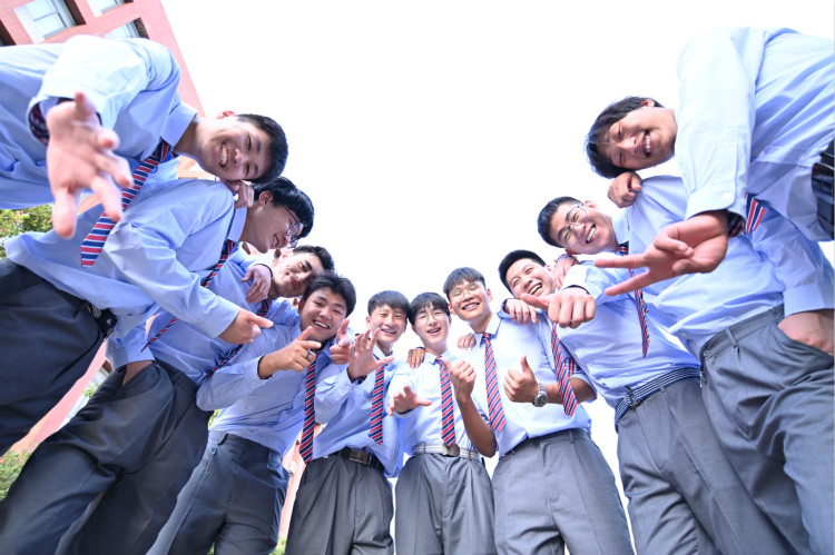 学全媒体运营专业,为什么要来新华?