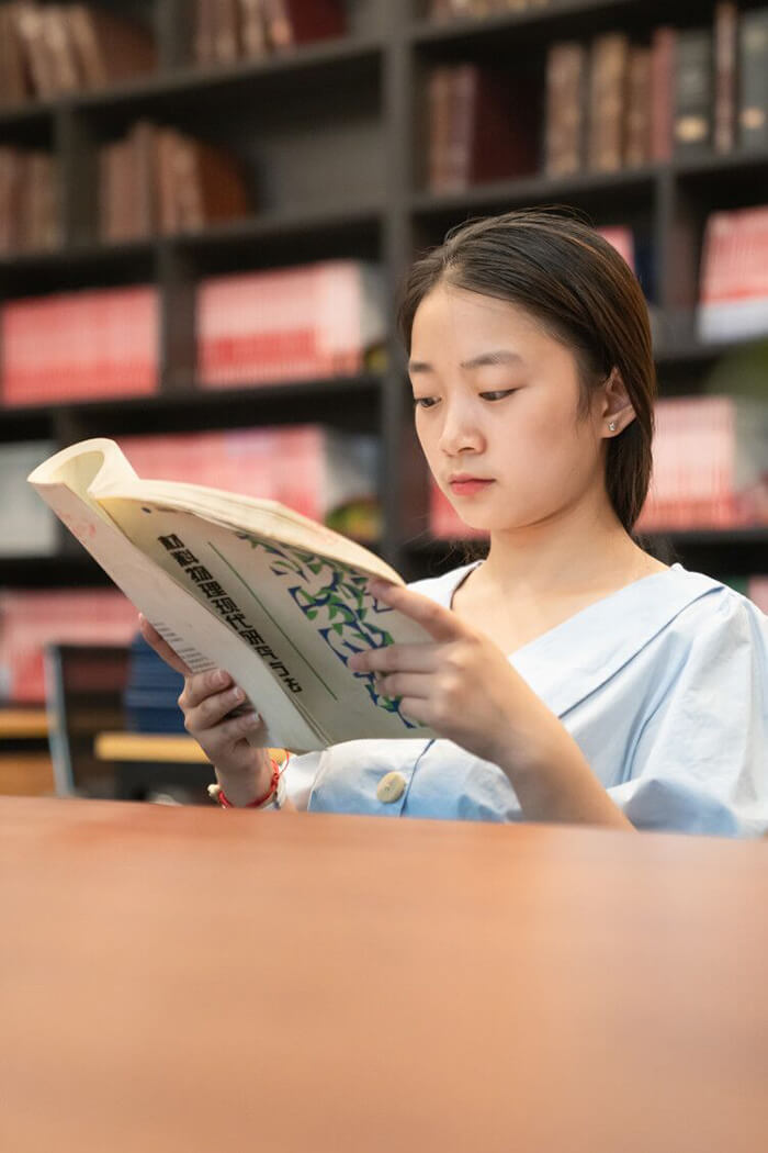 包乙伶:别让今天的懒成为明天的难
