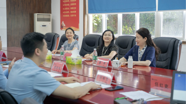 校校合作,共赢未来!热烈欢迎成都大学赴我院交流指导!
