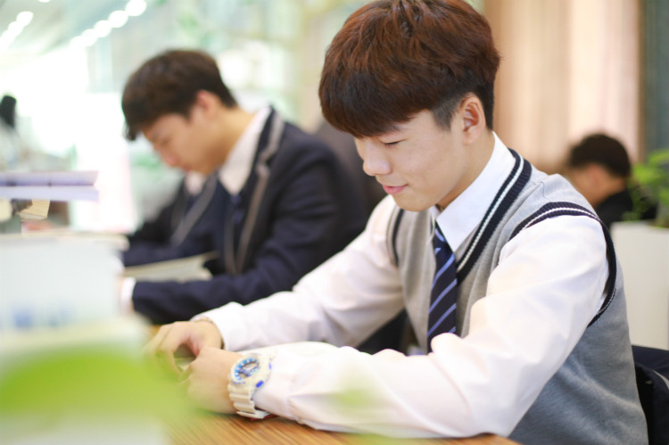 初高中成绩不理想,该如何选专业、选学校?