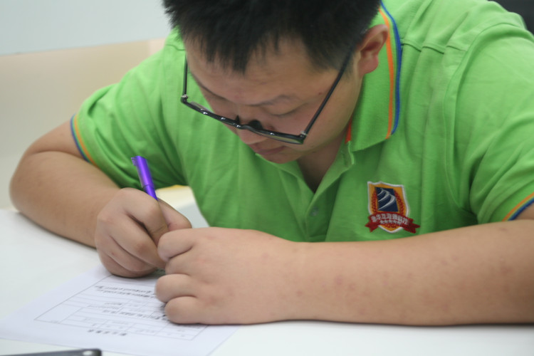 新生学子|登峰造极,德才并育