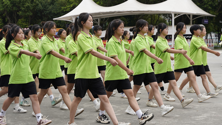 迷彩青春|2022级秋季素质拓展汇报表演完美闭幕