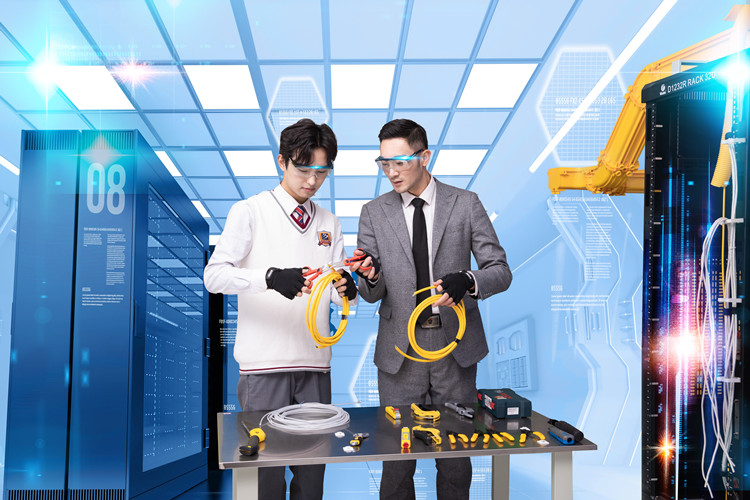 成都推动国防动员和后备力量建设