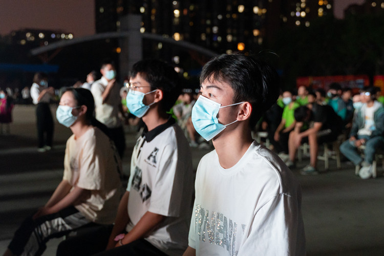 开学季,新华有话对你说......