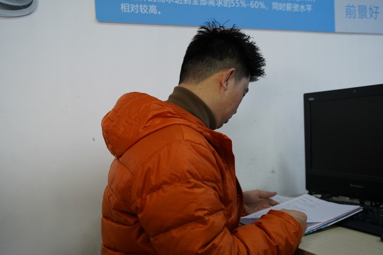 桃李满天下,春晖遍四方