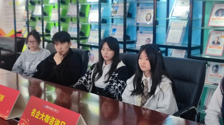 校企共建暖人心,多举并行见真情
