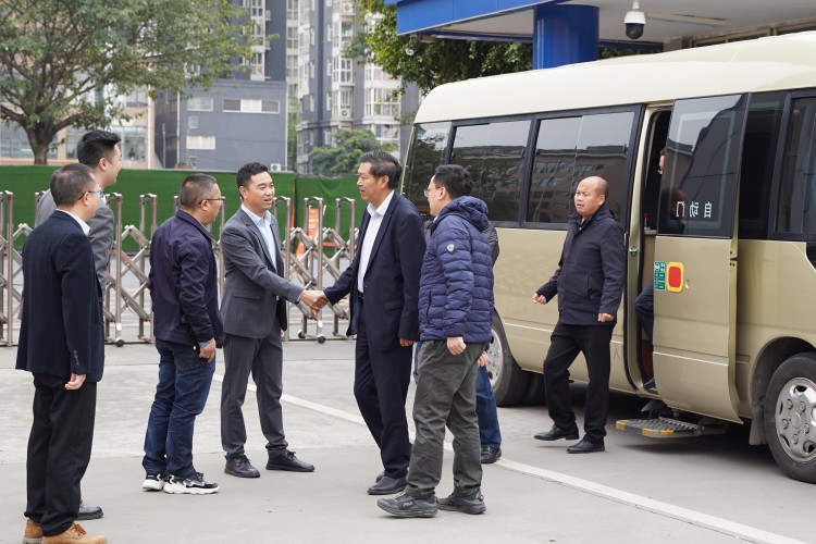 调研促发展,携手育青苗
