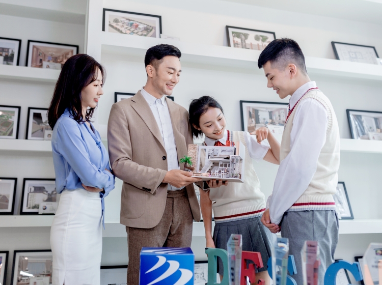 成都新华职业教育:扬帆起航,成就未来之航程
