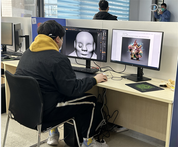 国赛技能之路——新华选手谢良昊
