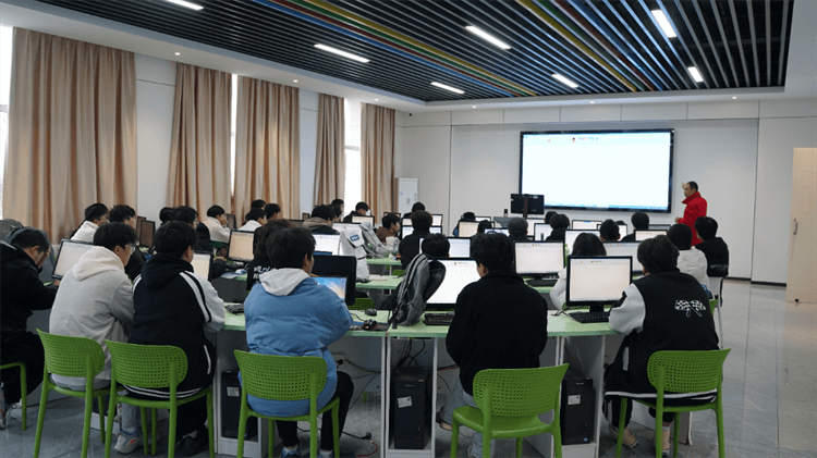 初三被分流了，如何选择合适的学校？