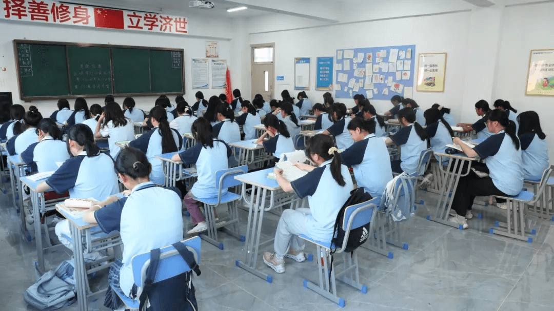 高分读职校,职业教育真的越来越火了!