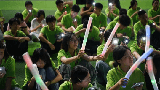 <b>致小萌新们~成都新华的一点“xin”意请查收</b>