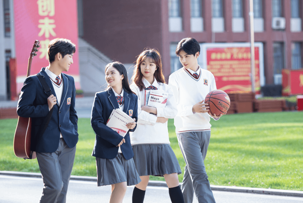想转学来成都新华的同学,这几个问题我帮你回答了