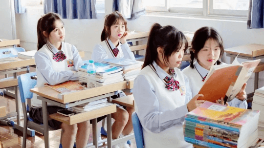 <b>新华热点|初三生不要错过这所学校的“六好校园”</b>