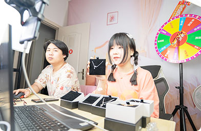 四川新华电脑学院电商实训基地