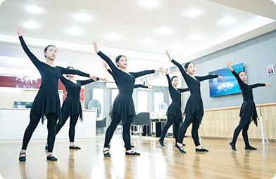 四川新华电脑学院校园活动